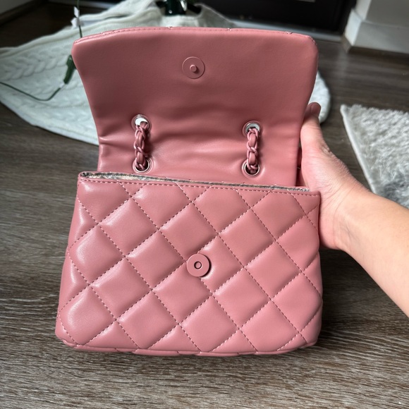 Christian Lacroix Pink Leather Shoulder Bag - Picture 3 of 5